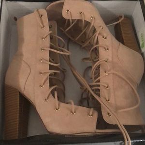 Lulus heels